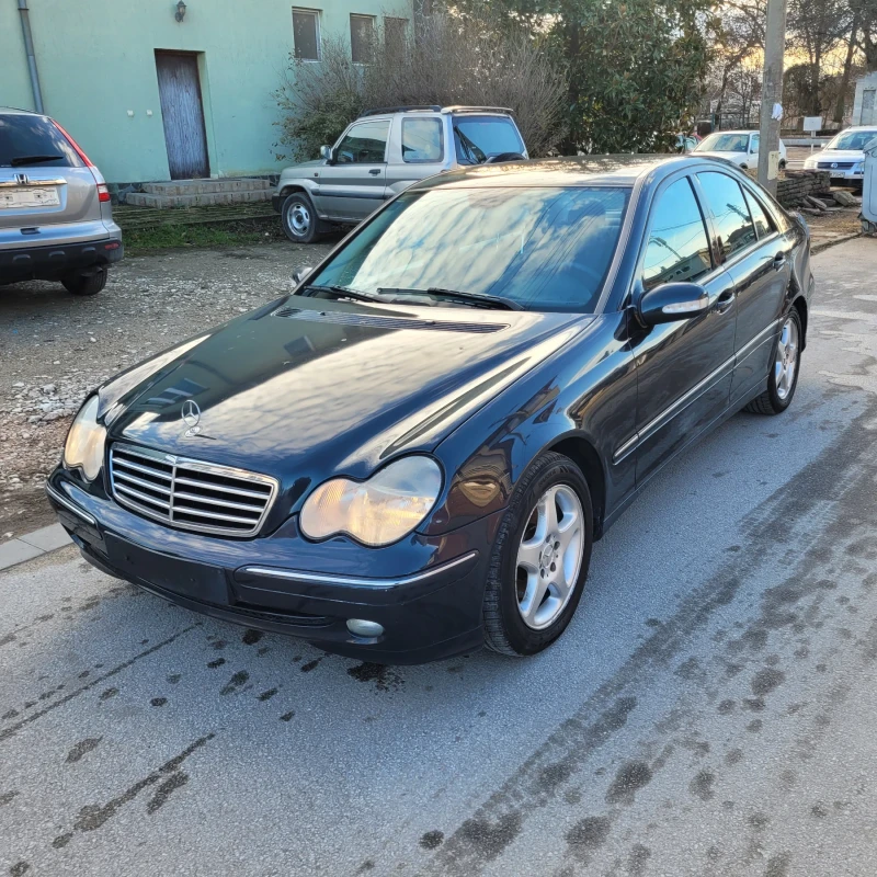 Mercedes-Benz C 220 С220cdi/седан, снимка 3 - Автомобили и джипове - 48562593