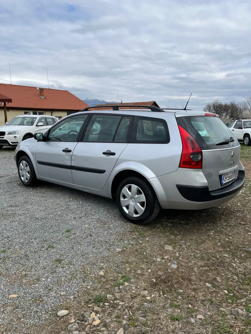 Renault Megane 1.9, снимка 4 - Автомобили и джипове - 49549802