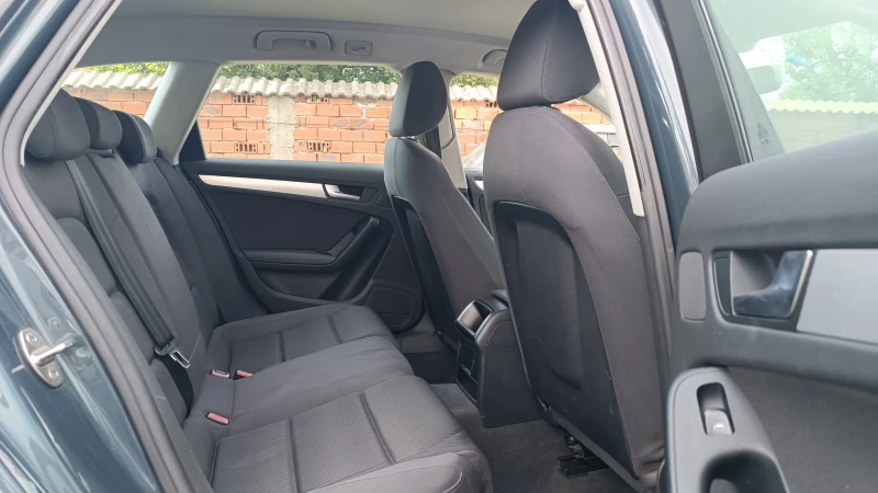 Audi A4 2.0 TDI !!!! ПЕРФЕКТНА !!!!, снимка 10 - Автомобили и джипове - 51272307