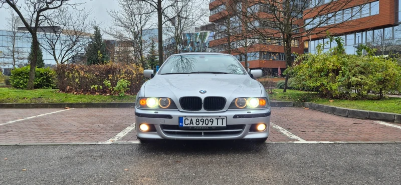 BMW 530, снимка 2 - Автомобили и джипове - 52593073