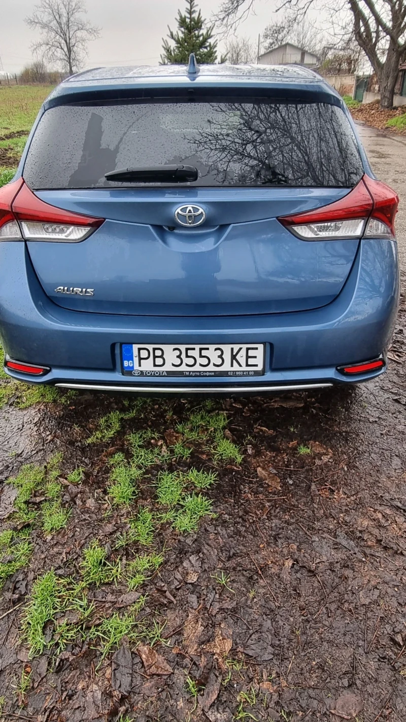 Toyota Auris, снимка 2 - Автомобили и джипове - 52817962