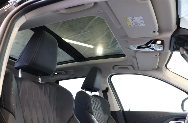 BMW iX1 30XD/HUD/H&K/360/PANO/LED/KEY/MEMO, снимка 13 - Автомобили и джипове - 53299720