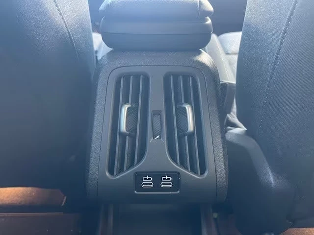 BMW iX2 xDrive30/306HP/CAM/NAVI/LED/AHK/DIGI/253g | Mobile.bg   11