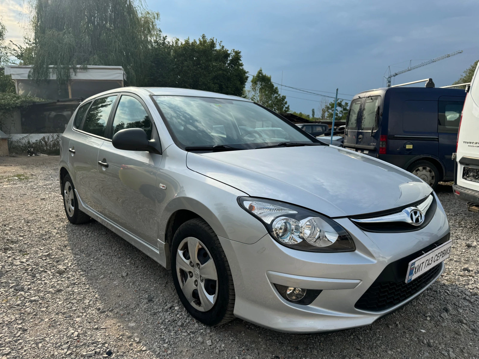 Hyundai I30 1.6 16v FACE CW - изображение 8