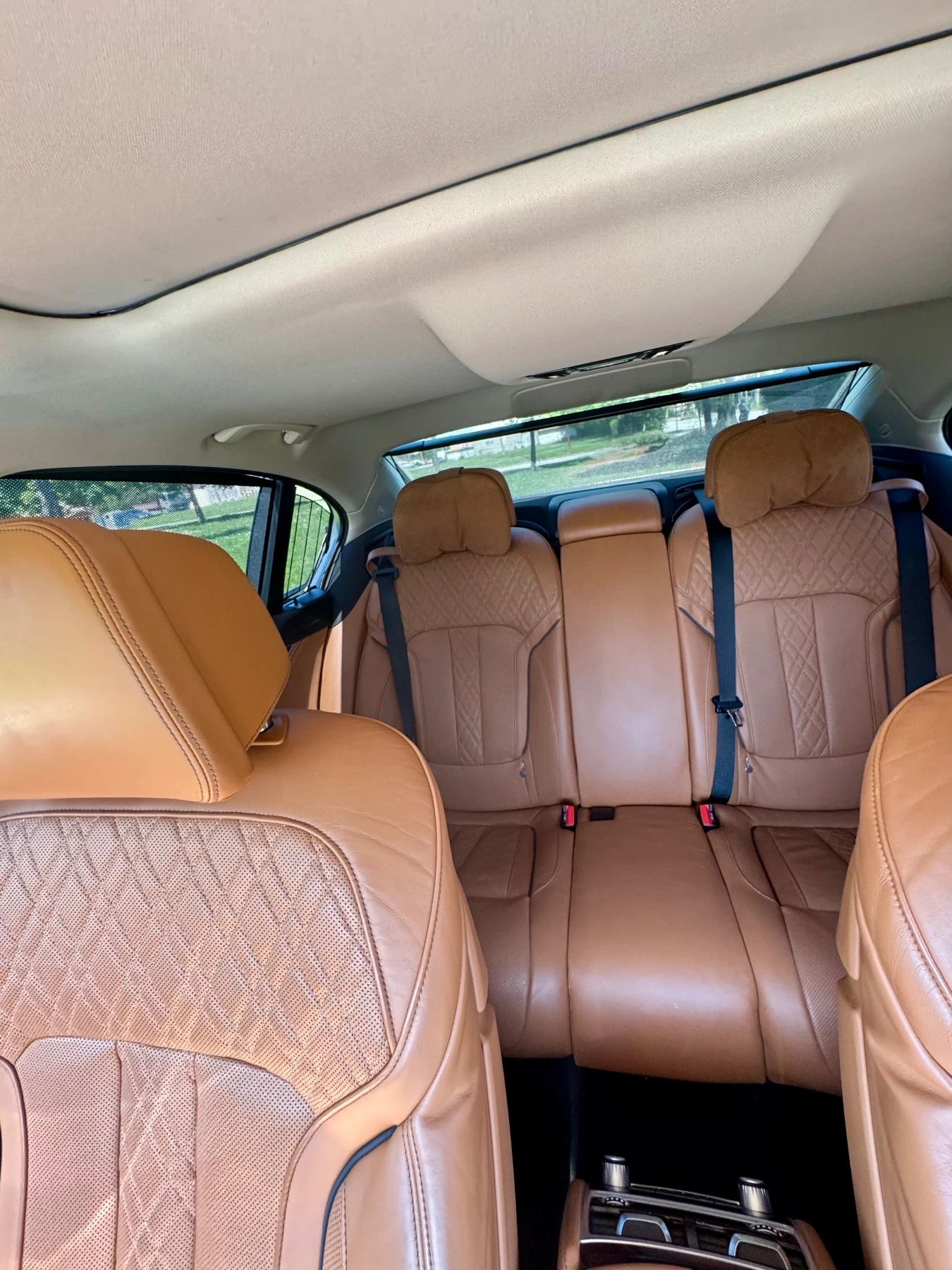 BMW 740 104 K км - изображение 10