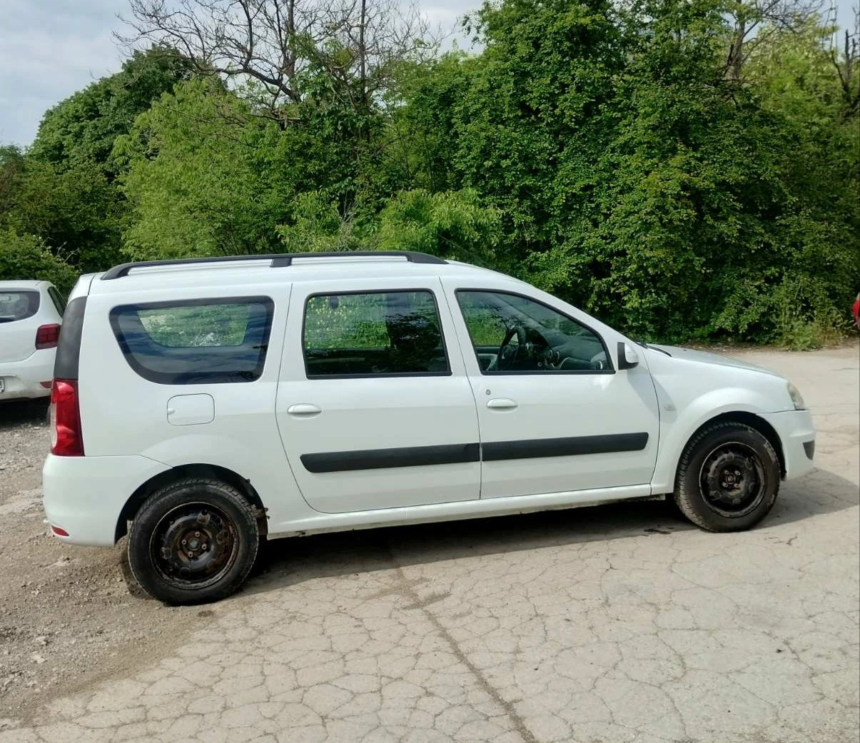 Dacia Logan 1.5dci N1 - изображение 4