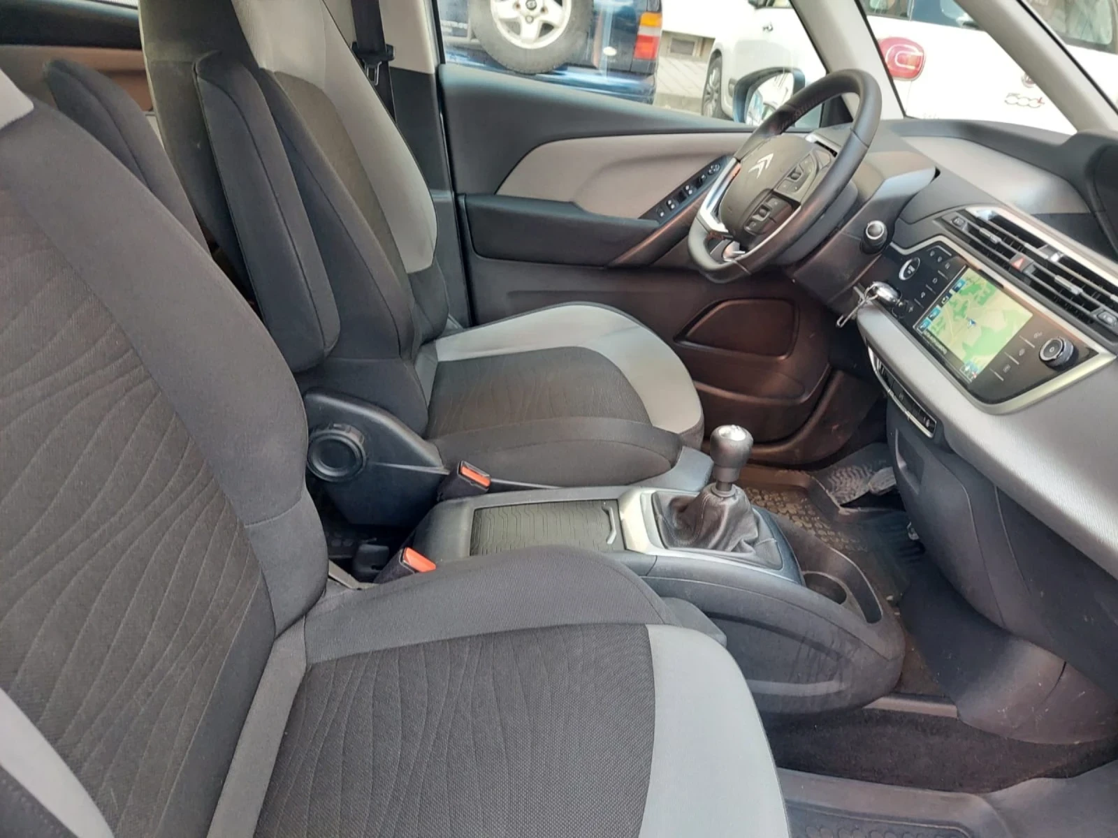 Citroen C4 Picasso 1.6 FULL НОВА - изображение 10