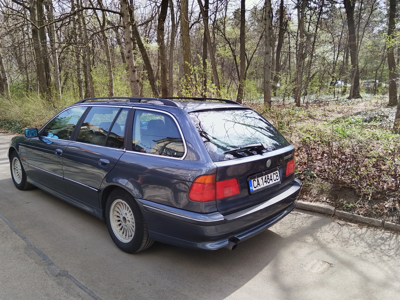 BMW 520  - изображение 2