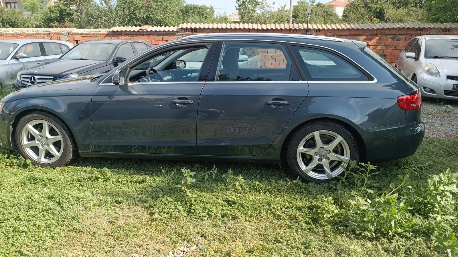 Audi A4 2.0 TDI !!!! ПЕРФЕКТНА !!!! - изображение 4