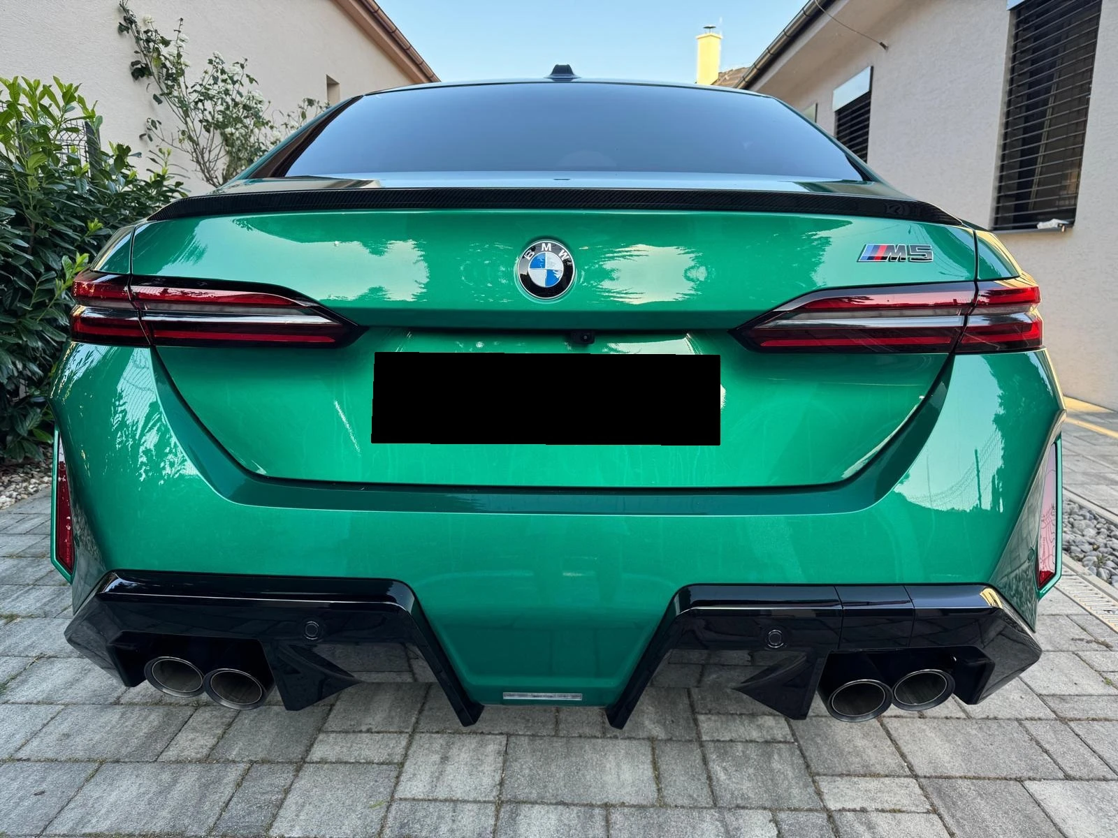 BMW M5 4.4 V8 xDrive - изображение 5
