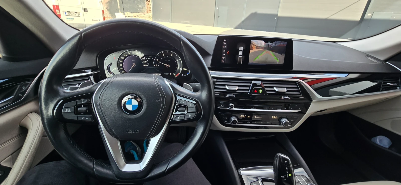 BMW 520 190к.с. X-drive  - изображение 8