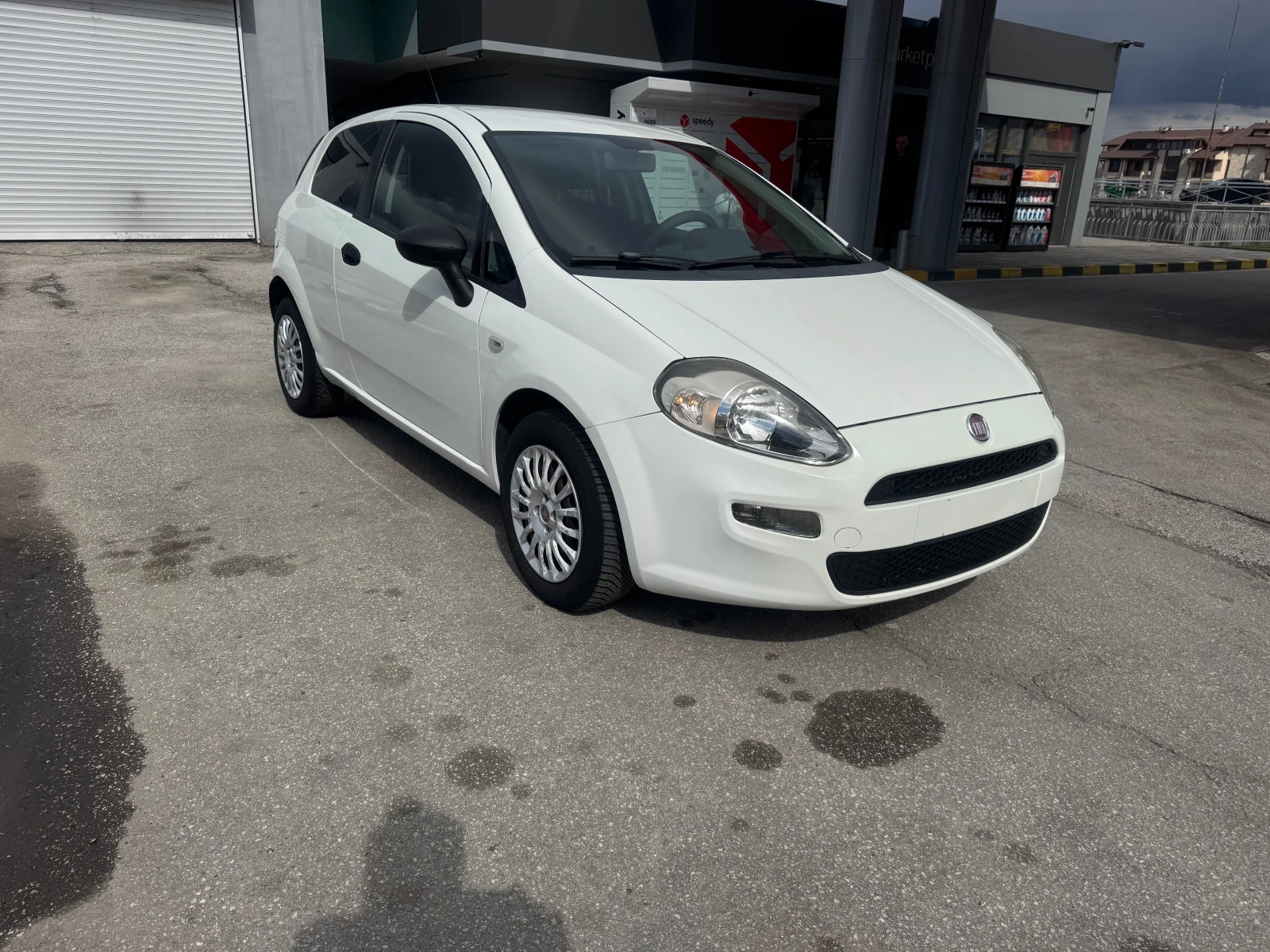 Fiat Punto, снимка 2 - Автомобили и джипове - 54359808