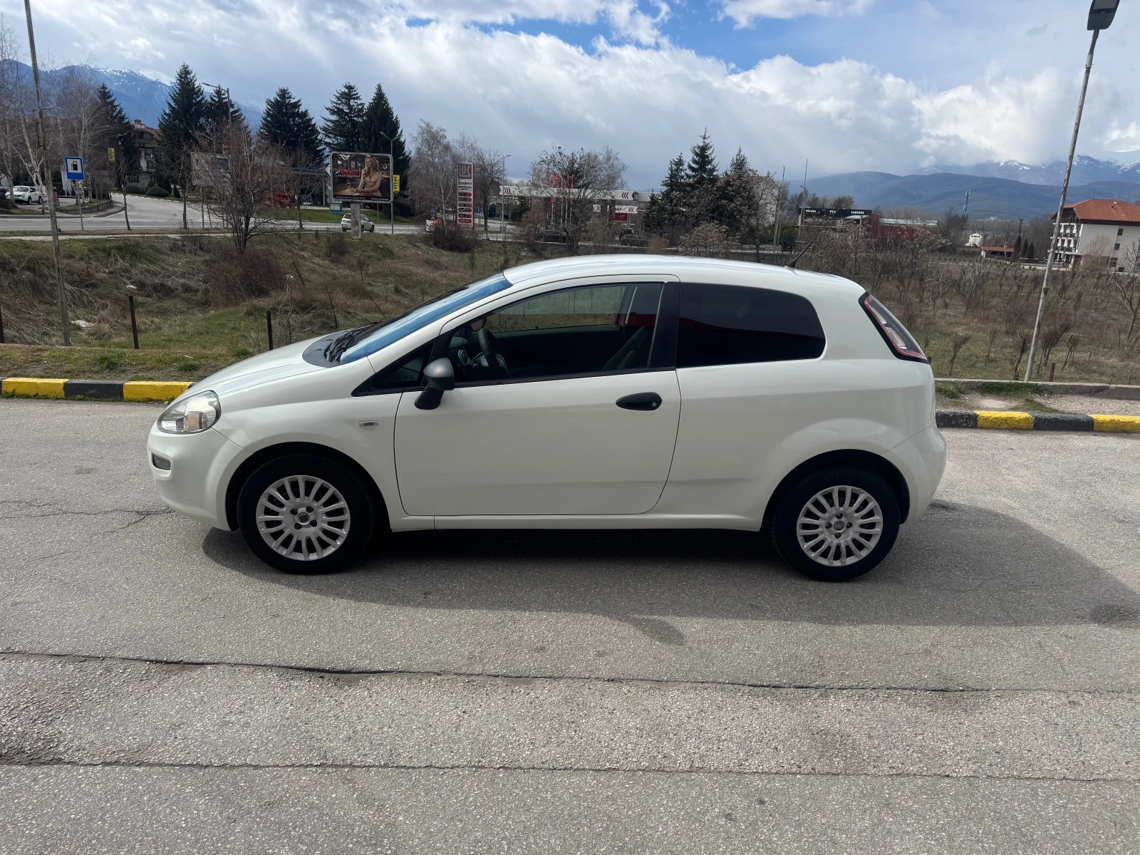 Fiat Punto, снимка 6 - Автомобили и джипове - 54359808