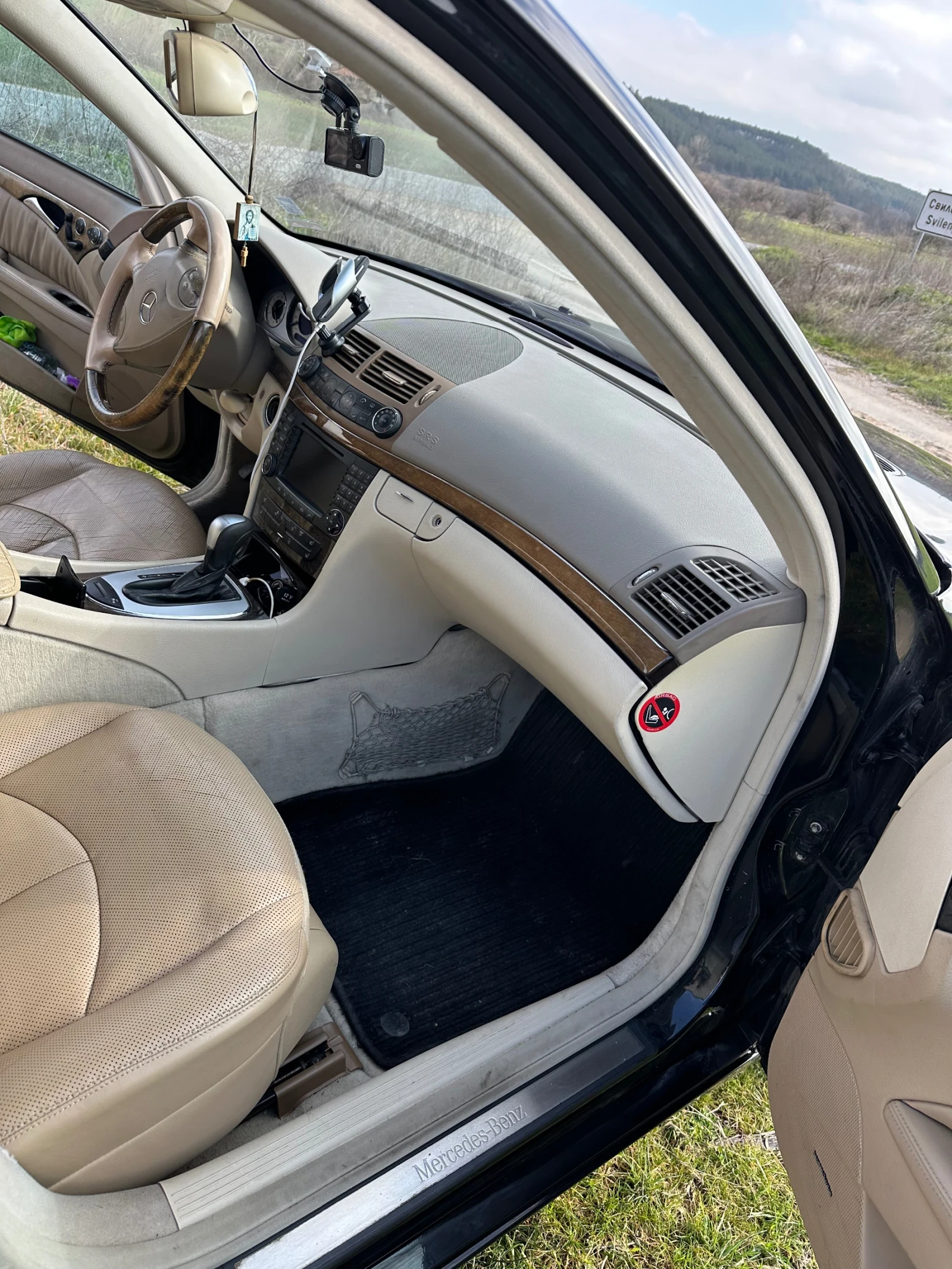 Mercedes-Benz E 320 W211, снимка 14 - Автомобили и джипове - 54538162