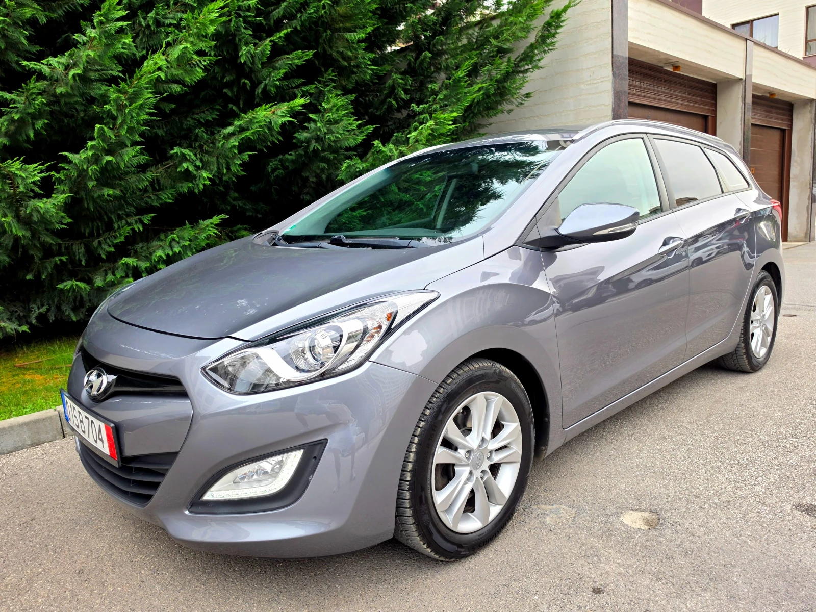 Hyundai I30 1.6 PREMIUM 