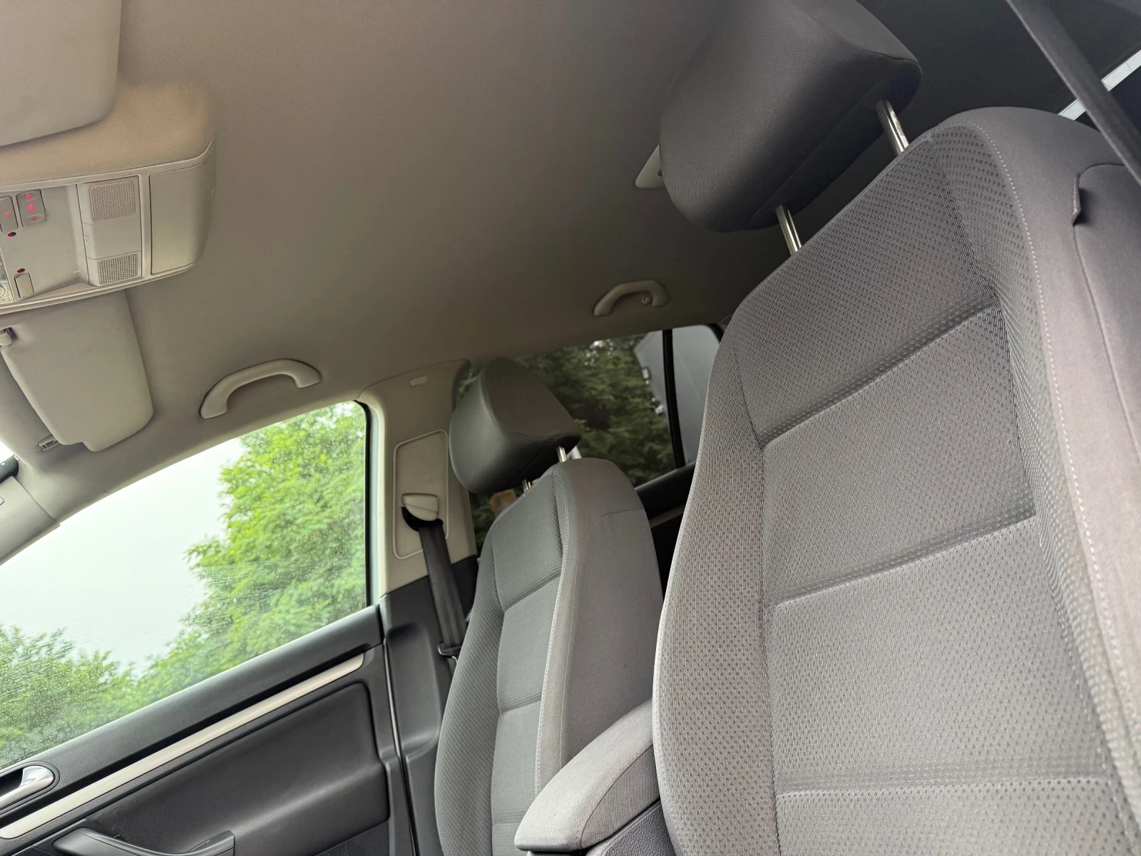 VW Golf 1.9tdi, снимка 11 - Автомобили и джипове - 54947940