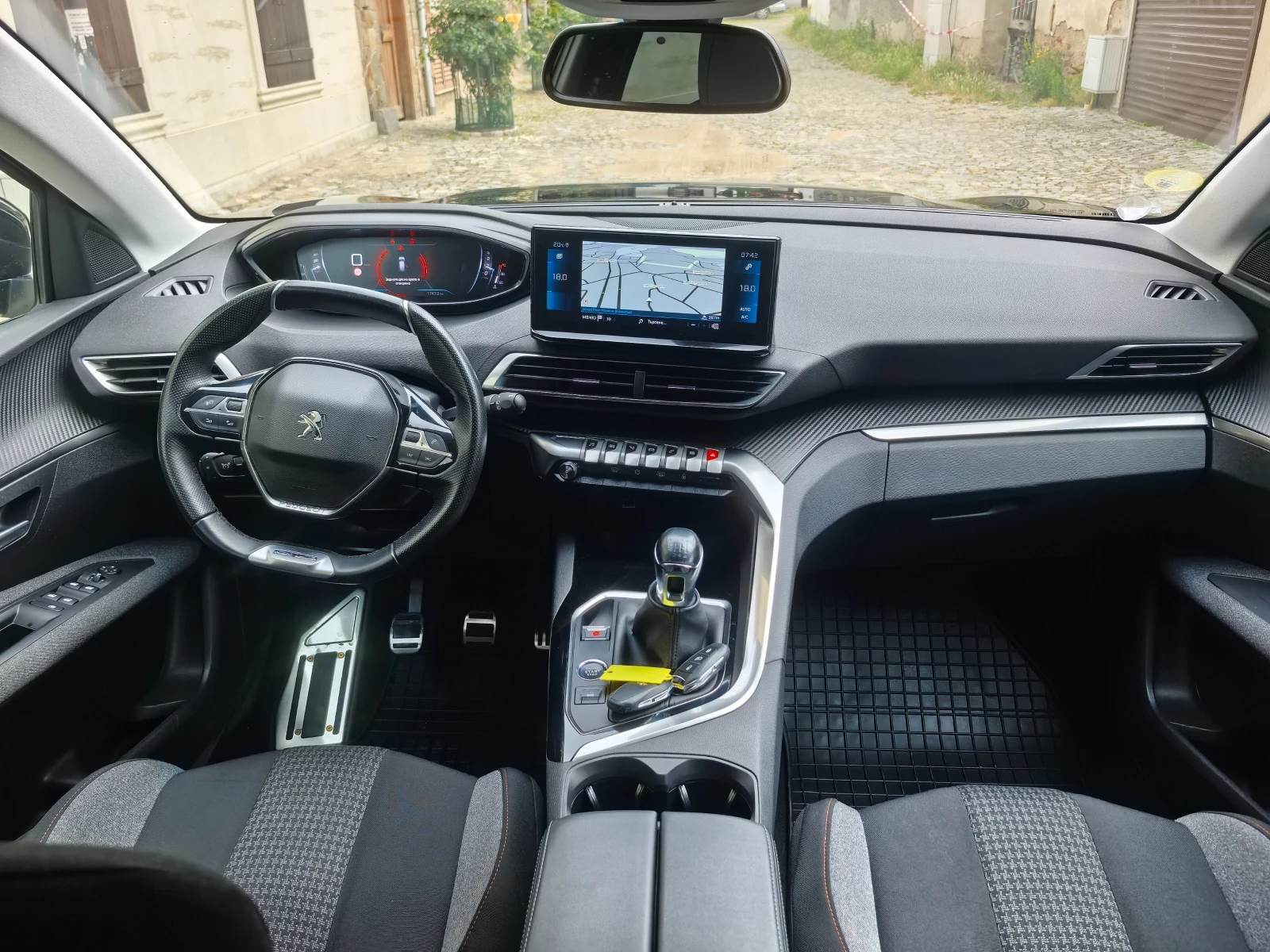 Peugeot 3008 1.5BlueHDI GT line , снимка 7 - Автомобили и джипове - 55019657