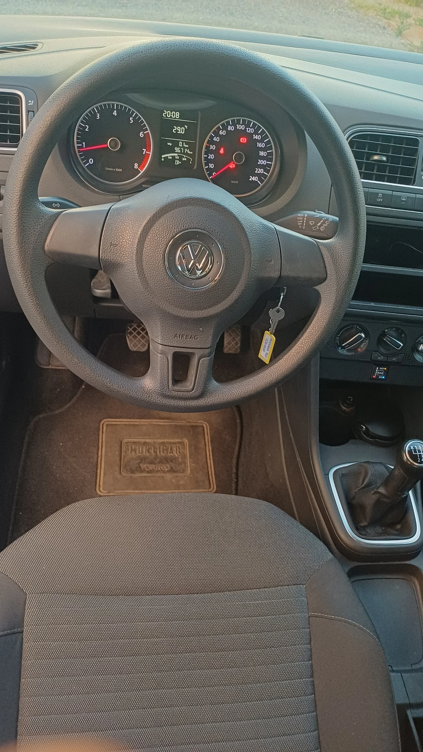 VW Polo 1.4LPG 96 000km, снимка 6 - Автомобили и джипове - 55094400