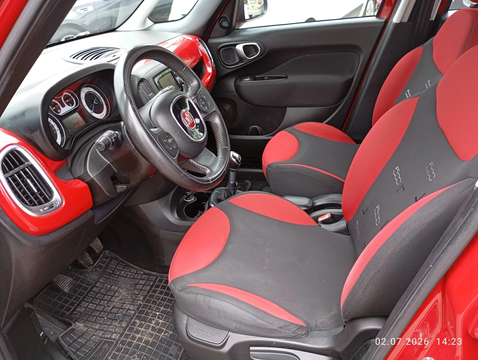 Fiat 500L 1.3 Multijet, снимка 7 - Автомобили и джипове - 55145019