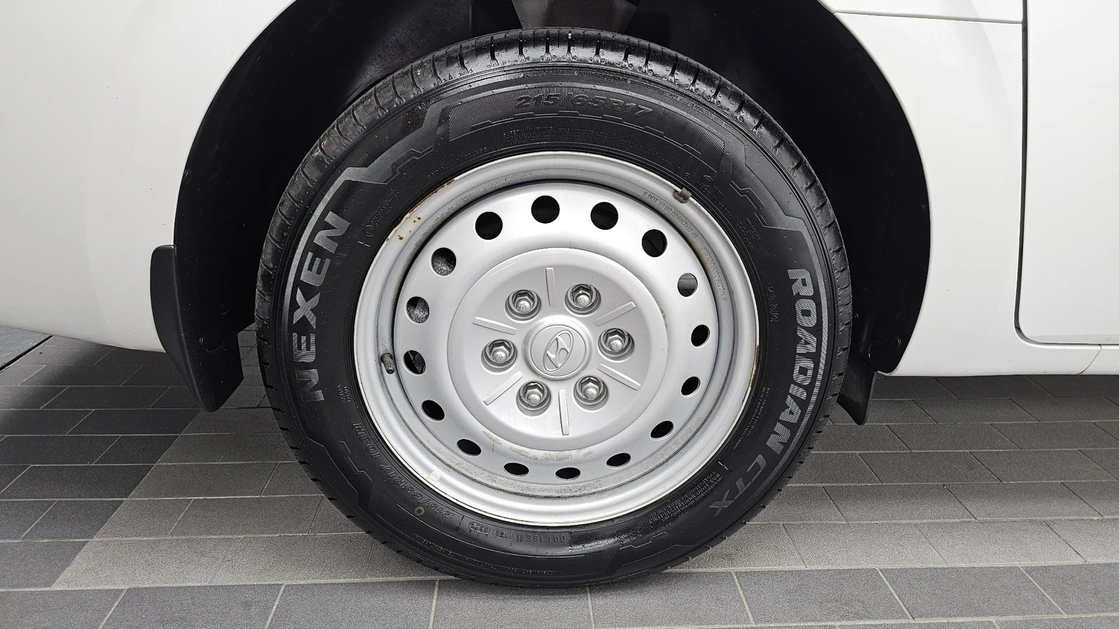 Hyundai Staria Cargo* BLIND SPOT* КРАЙНА ЦЕНА, снимка 5 - Автомобили и джипове - 55367057