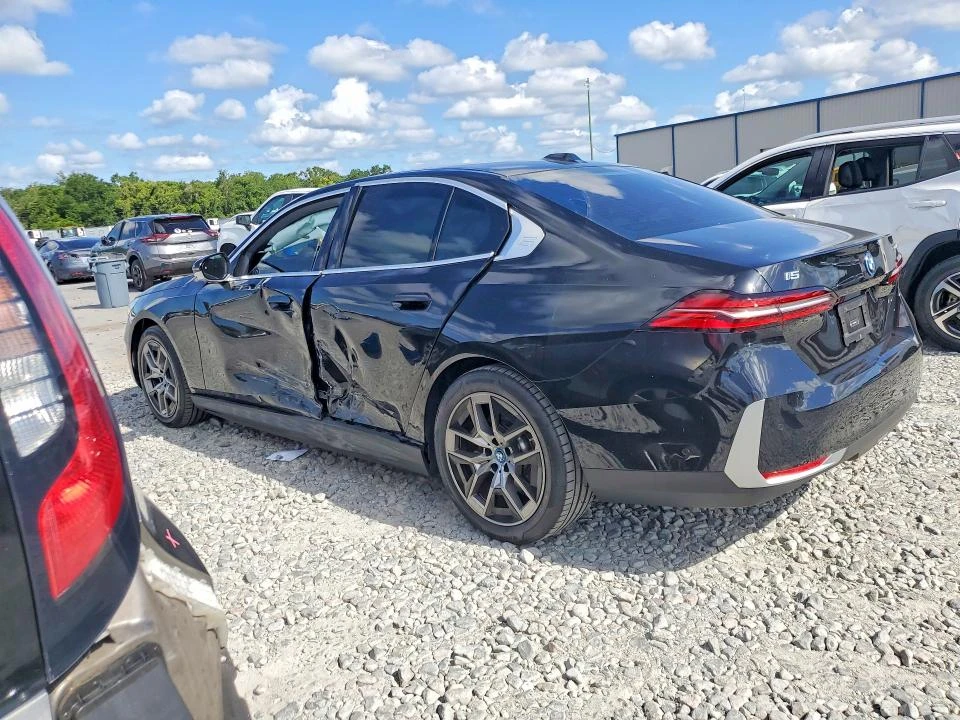 BMW i5 EDRIVE 40, снимка 4 - Автомобили и джипове - 55652517