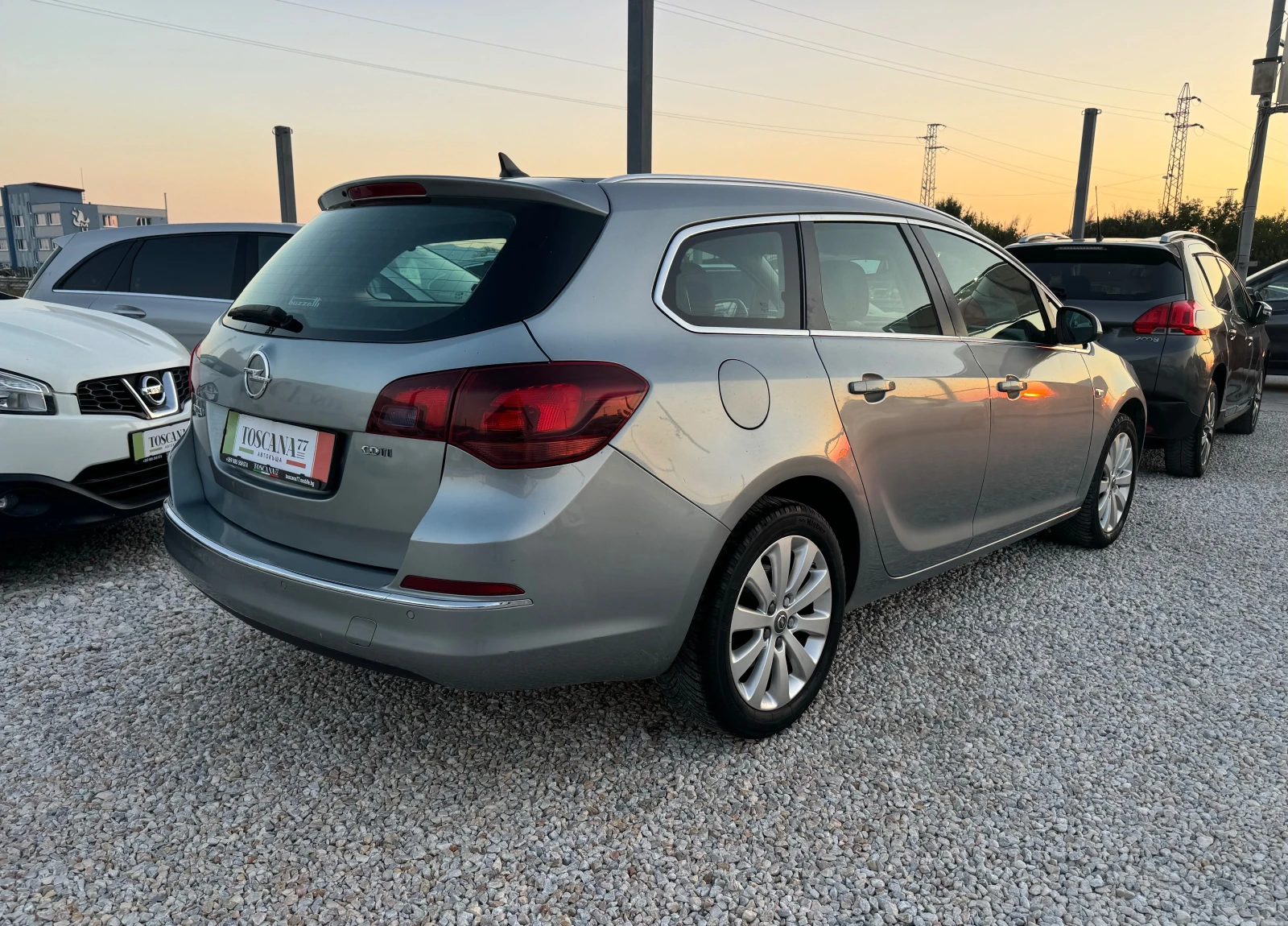 Opel Astra 1.6cdti* Sports Tourer* Cosmo* ����* ����* ������* | Mobile.bg � ����������� 4