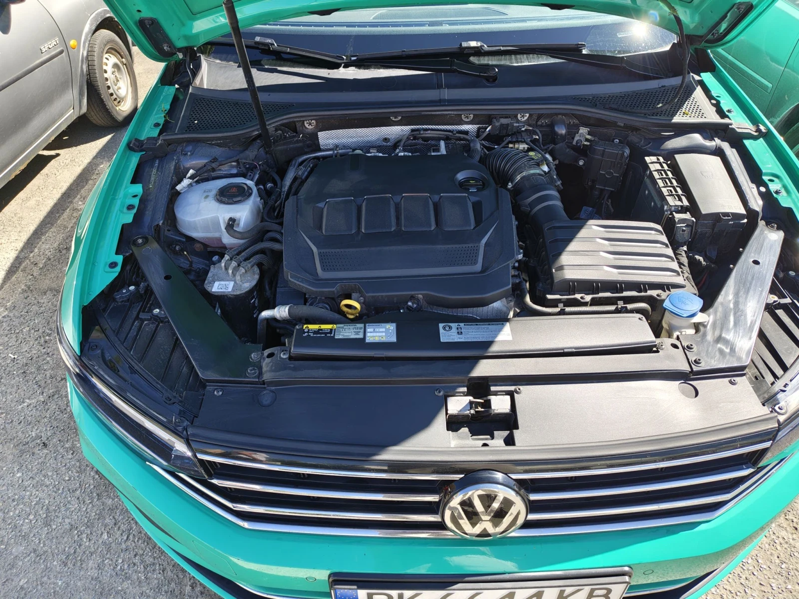 VW Passat, снимка 5 - Автомобили и джипове - 56593802