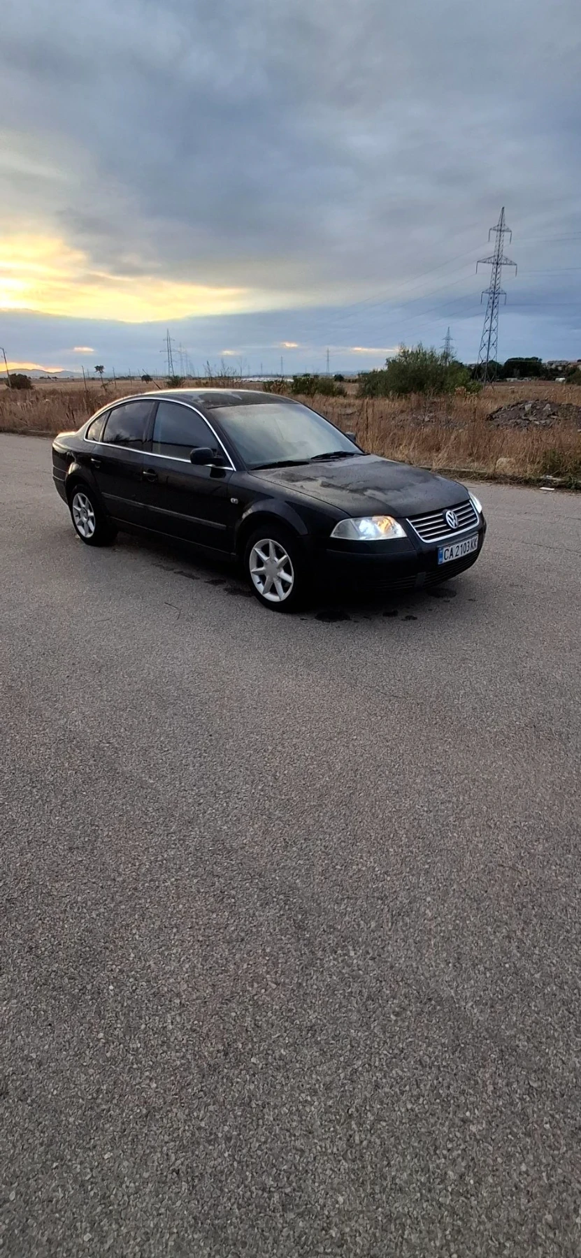 VW Passat, снимка 2 - Автомобили и джипове - 56245469