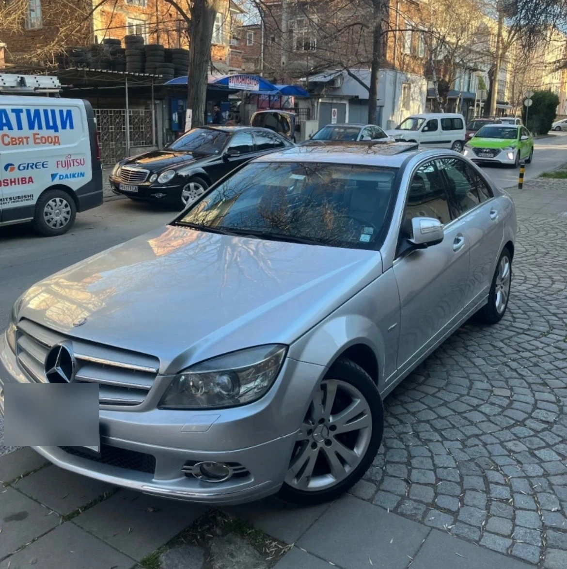 Mercedes-Benz C 320