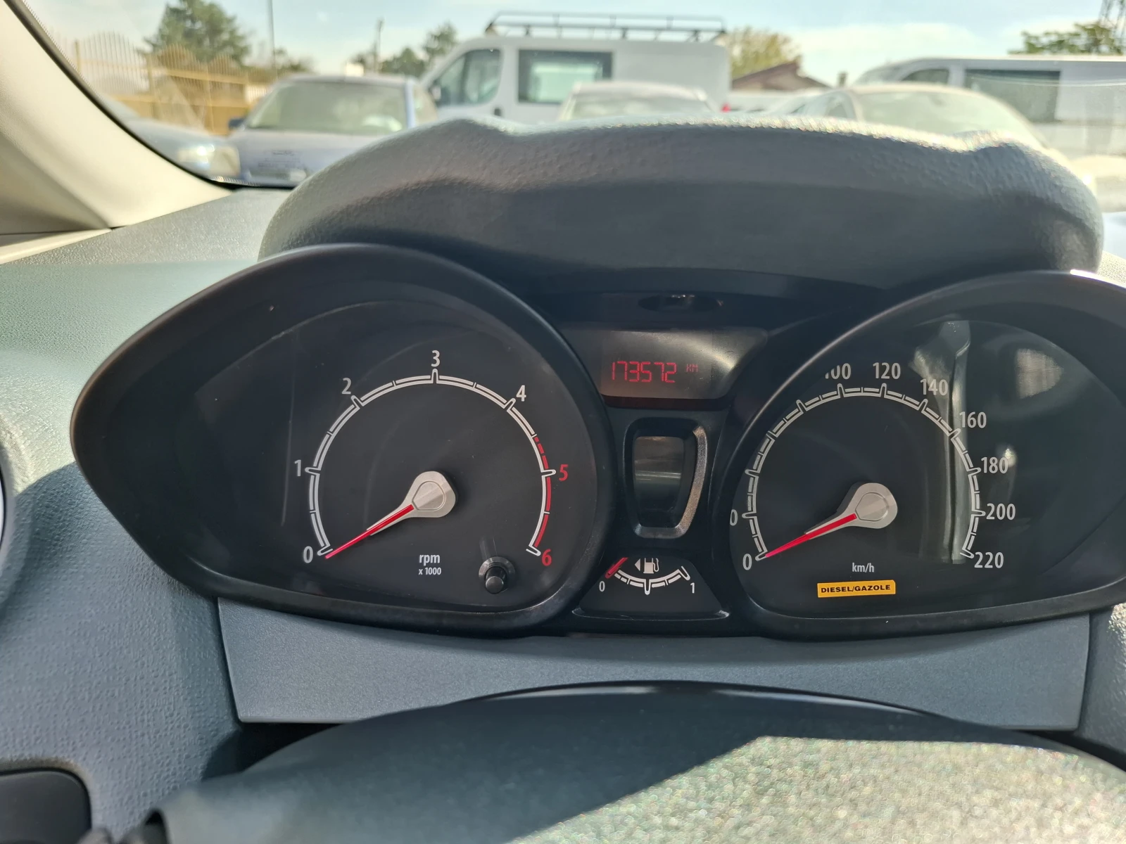 Ford Fiesta 4+ 1 | Mobile.bg � ����������� 11