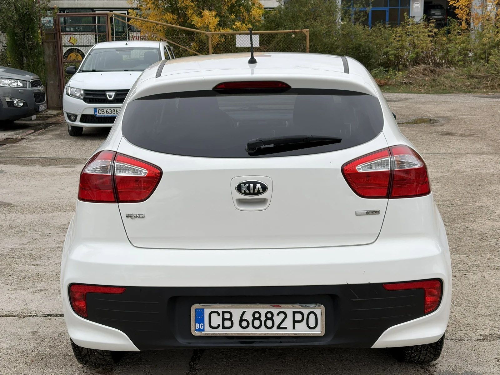 Kia Rio 1.1 CRDI, снимка 3 - Автомобили и джипове - 56462890