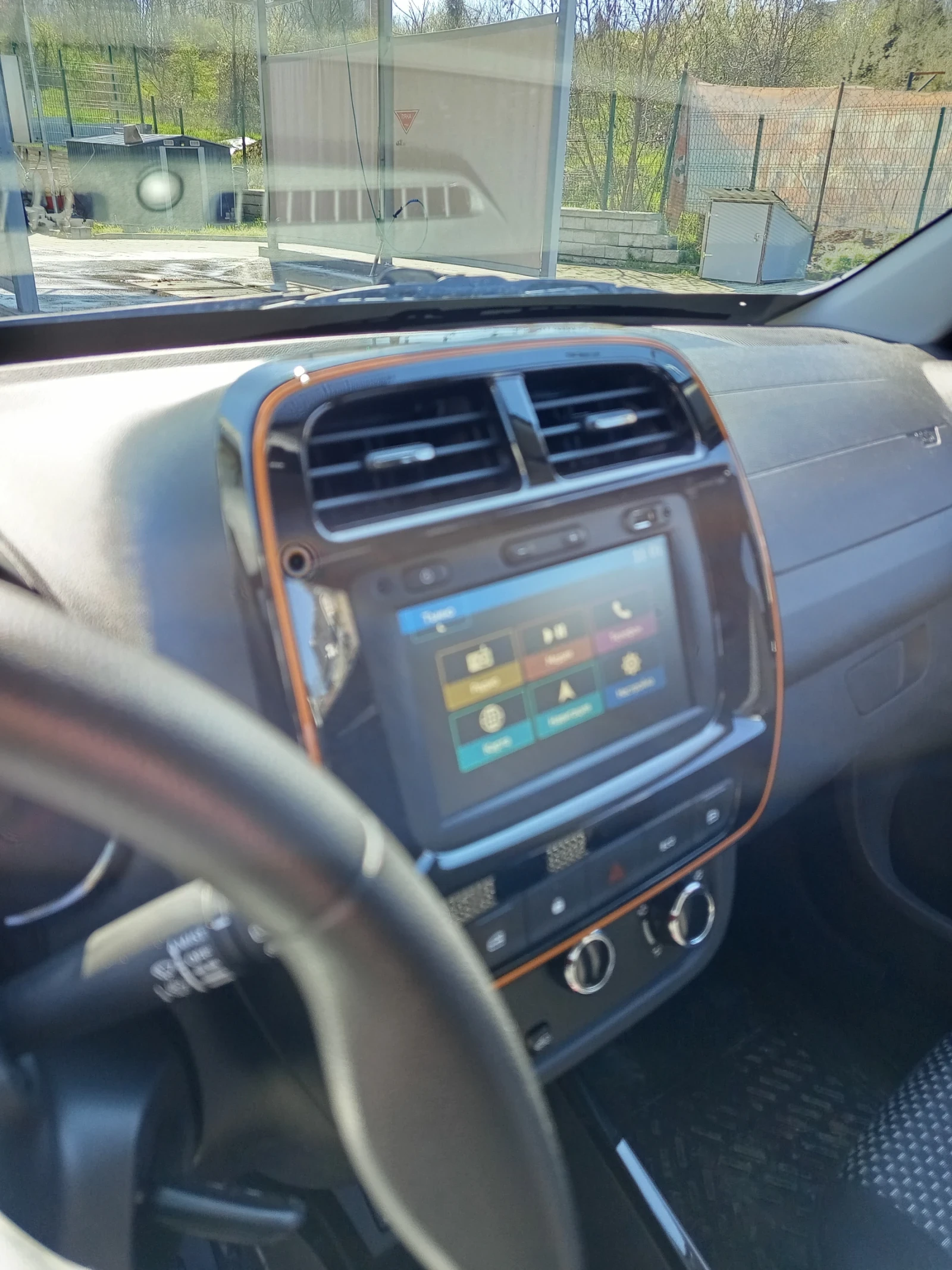 Dacia Spring, снимка 7 - Автомобили и джипове - 56667628