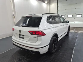 VW Tiguan * COMFORTLINE R LINE BLACK EDITION * CARFAX * , снимка 3