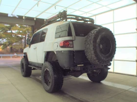 Toyota Fj cruiser 2007 Toyota FJ Cruiser wRear Doors | Mobile.bg    4