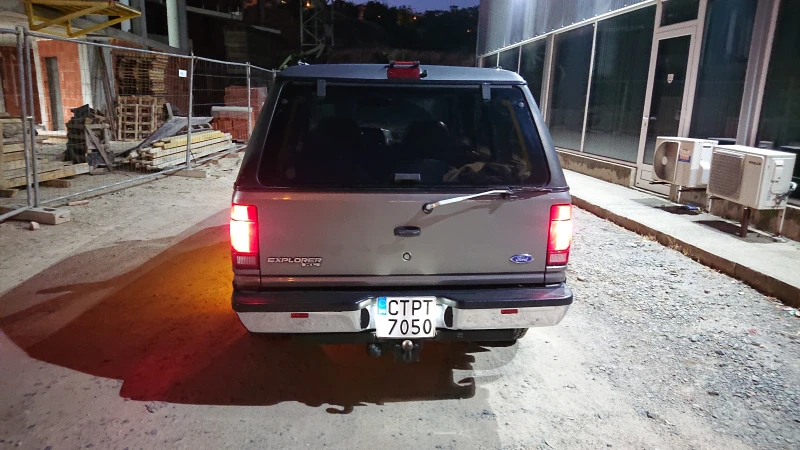 Ford Explorer XL, снимка 4 - Автомобили и джипове - 50730944