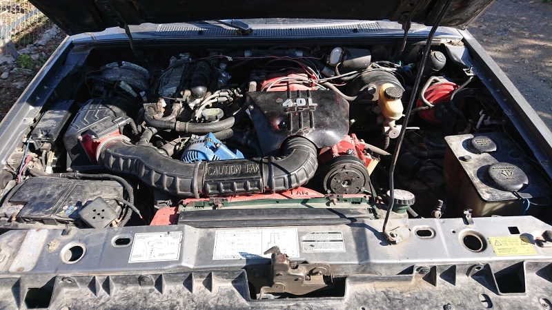 Ford Explorer XL, снимка 8 - Автомобили и джипове - 50730944