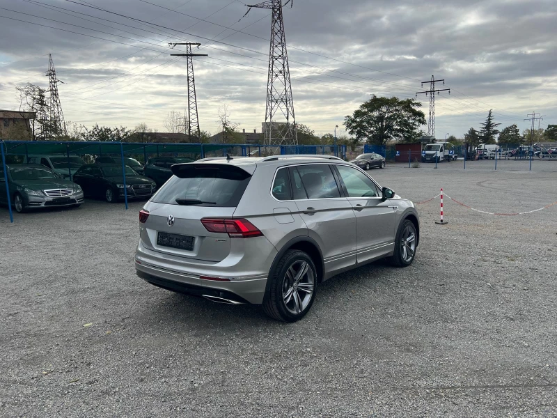 VW Tiguan R-Line 240HP 4X4 2, 0TDi НАПЪЛНО ОБЛУЖЕН, снимка 5 - Автомобили и джипове - 51911144