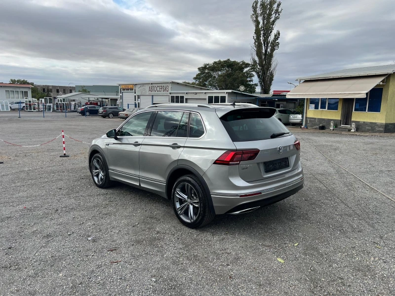 VW Tiguan R-Line 240HP 4X4 2, 0TDi НАПЪЛНО ОБЛУЖЕН, снимка 7 - Автомобили и джипове - 51911144