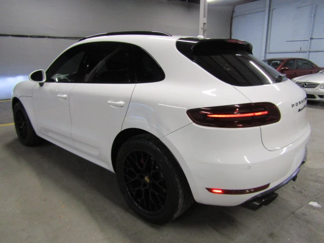 Porsche Macan GTS * CARFAX * * АВТО КРЕДИТ * , снимка 6 - Автомобили и джипове - 49547036