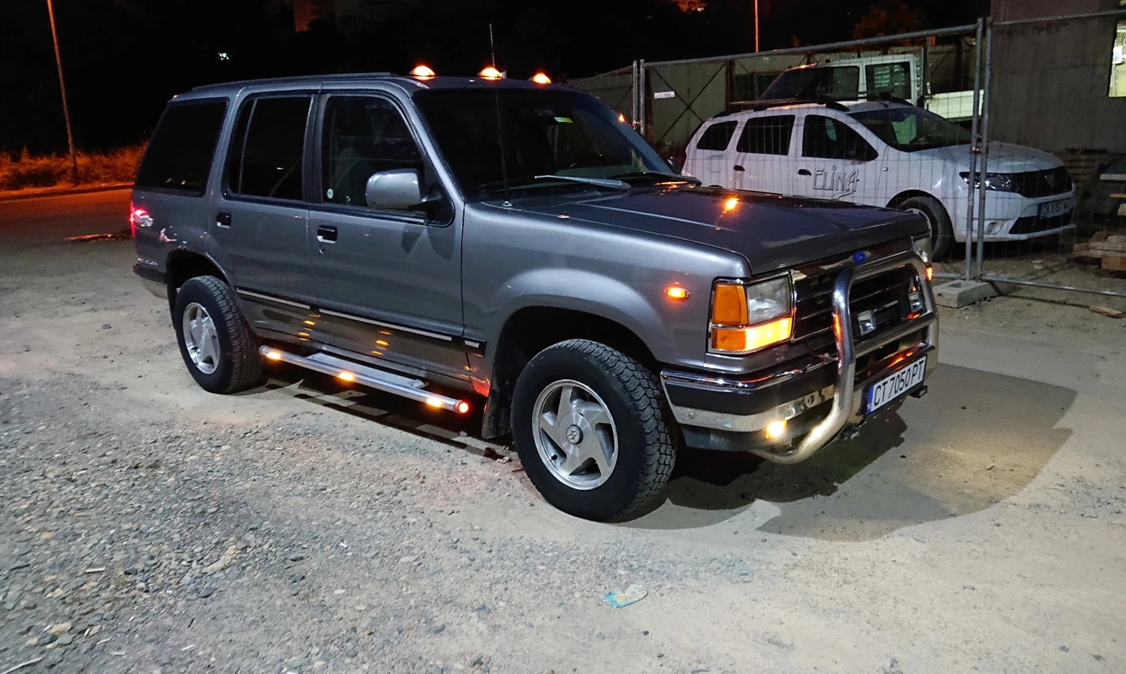 Ford Explorer XL, снимка 1