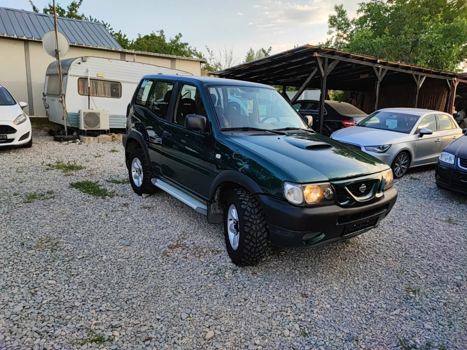 Nissan Terrano 2.7/125kc - изображение 3