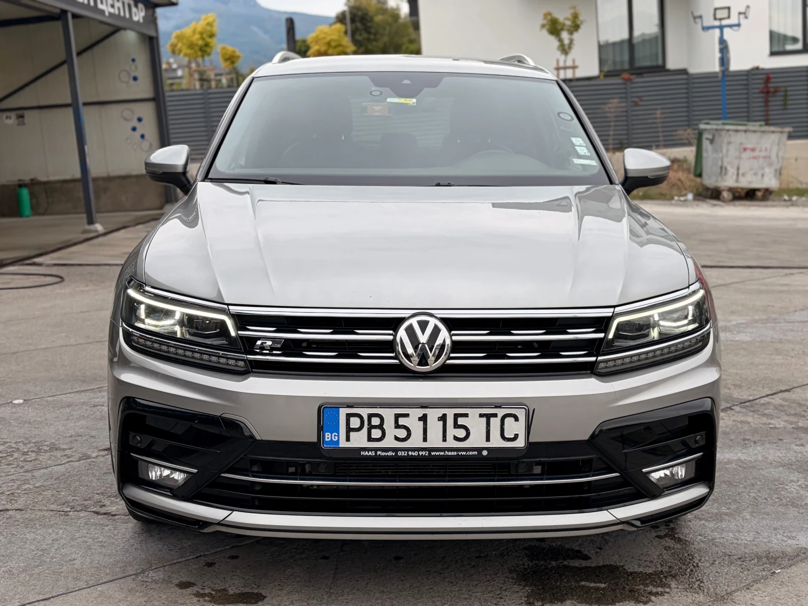 VW Tiguan 4-motion Rline - изображение 2