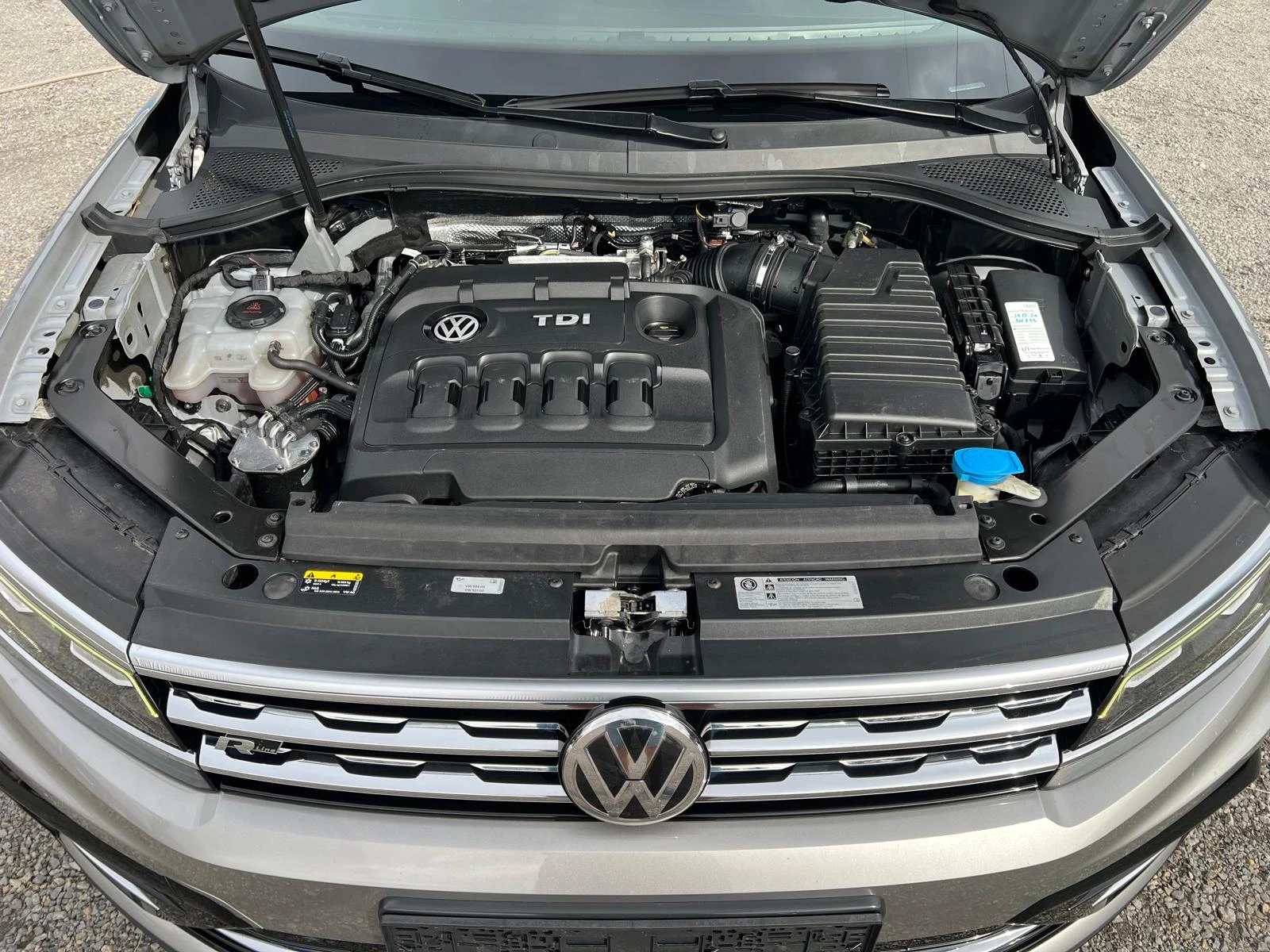 VW Tiguan R-Line 240HP 4X4 2, 0TDi   | Mobile.bg   17
