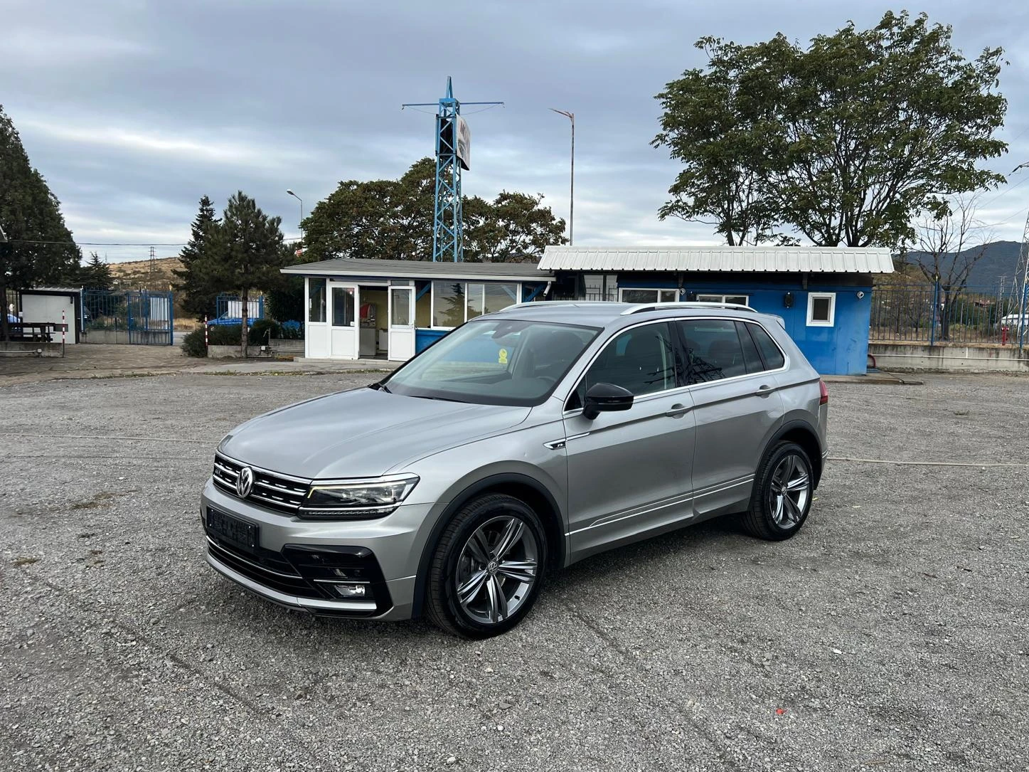 VW Tiguan R-Line 240HP 4X4 2, 0TDi ������� ������� | Mobile.bg � ����������� 1