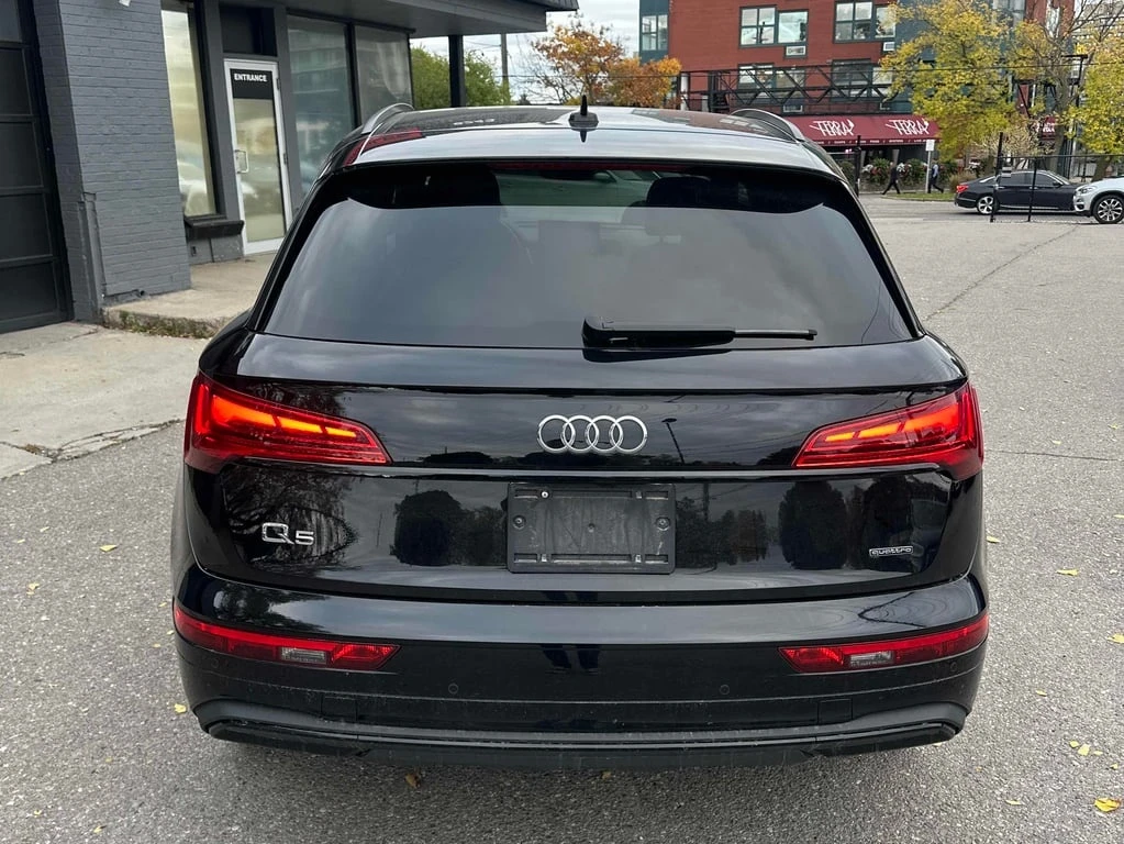Audi Q5 * Komfort * CARFAX * БЕЗ ПЪРВОНАЧАЛНА ВНОСКА - изображение 4