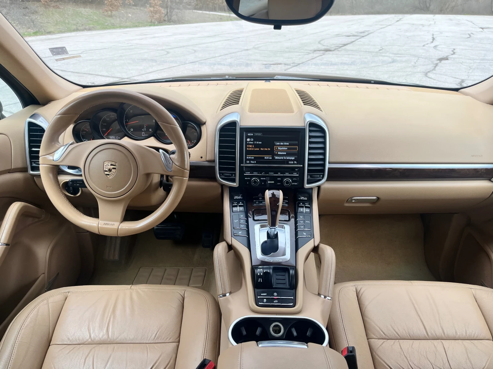 Porsche Cayenne 3.0d/245кс./Нов Внос/Регистриран/ Топ Състояние , снимка 15 - Автомобили и джипове - 53775710