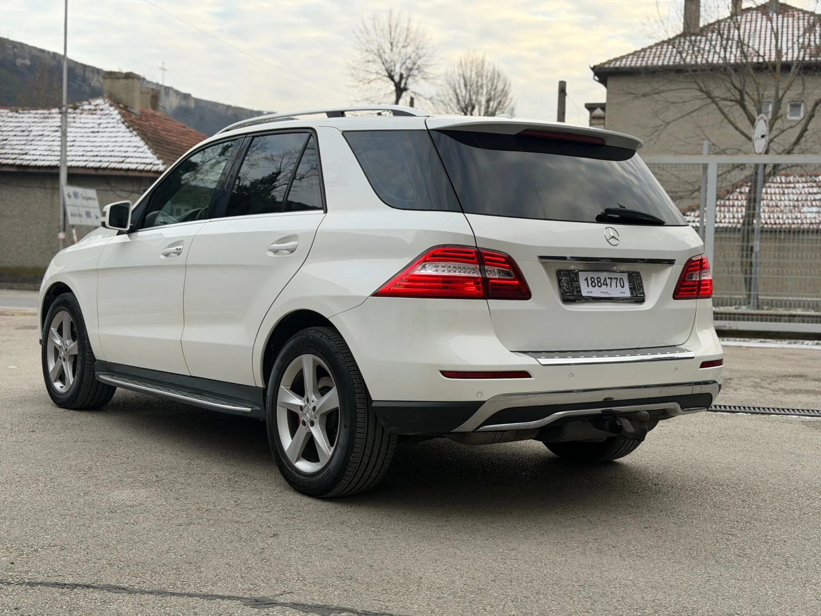 Mercedes-Benz ML 350  - изображение 5