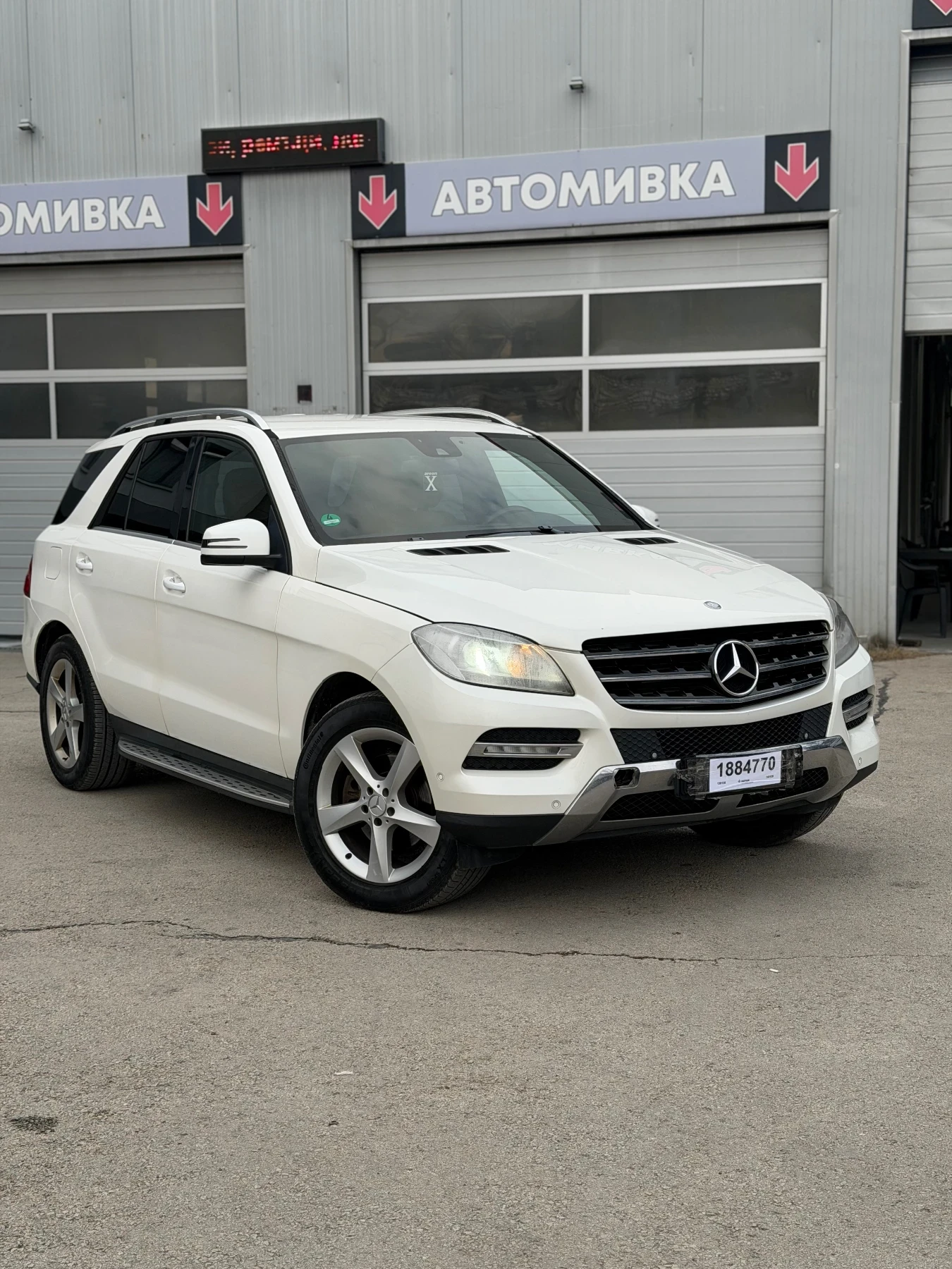 Mercedes-Benz ML 350  - изображение 3