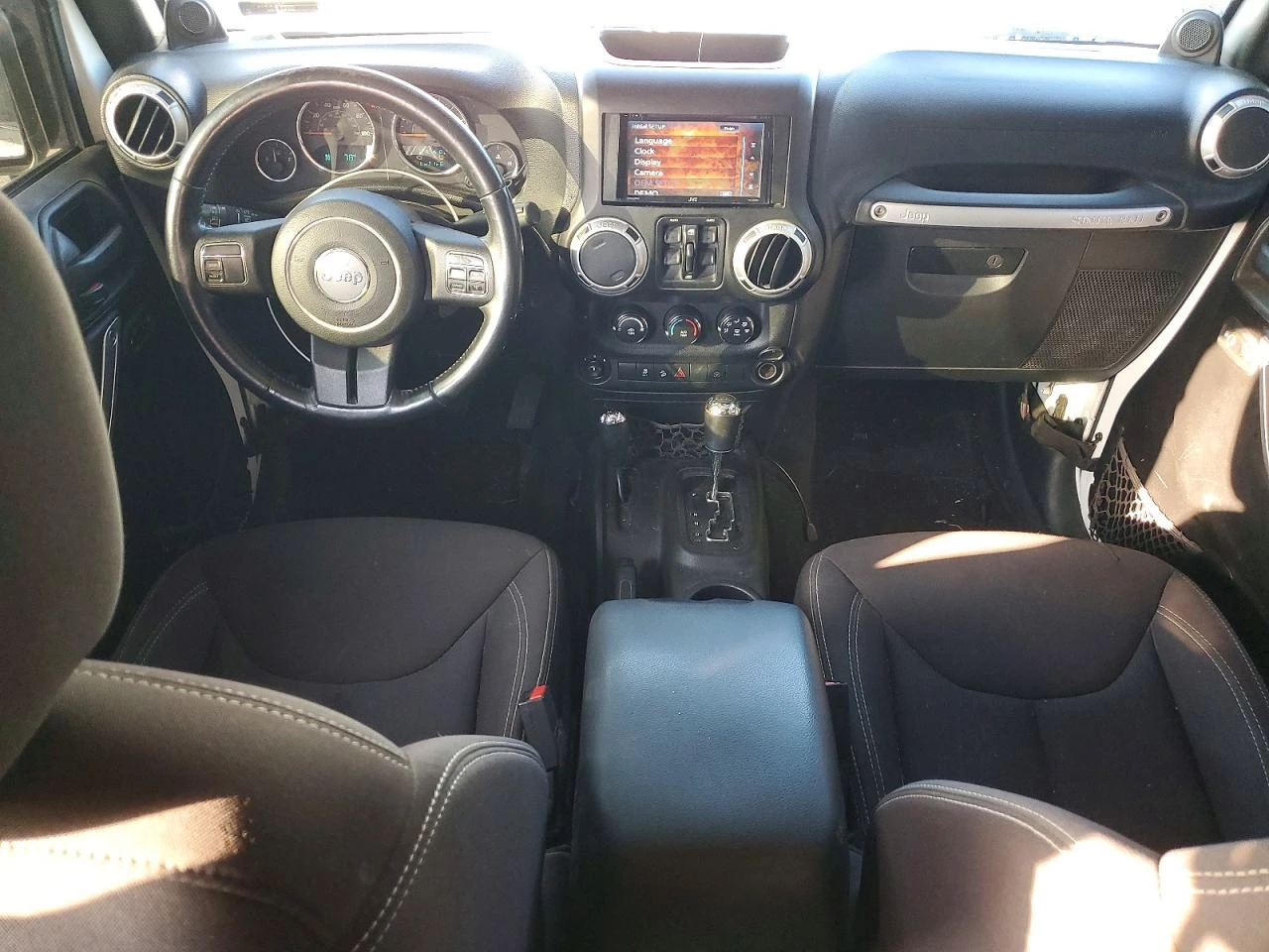 Jeep Wrangler UNLIMITED SAHARA, снимка 8 - Автомобили и джипове - 53909337