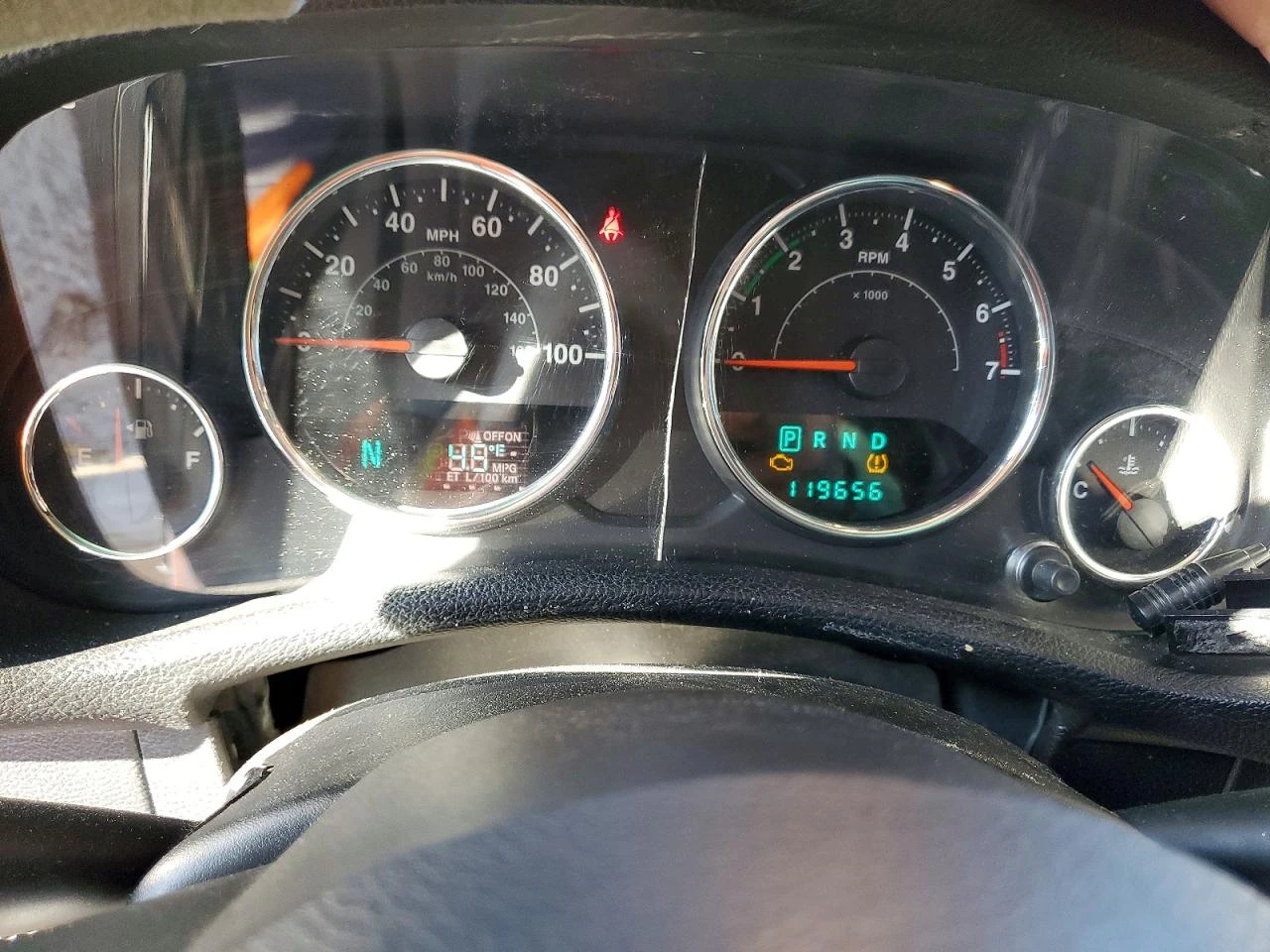 Jeep Wrangler UNLIMITED SAHARA, снимка 10 - Автомобили и джипове - 53909337